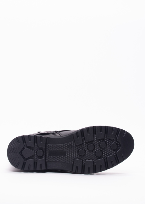 Lundeberg aulinukai Liv