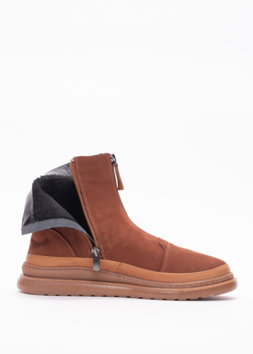 Molly Bessa aulinukai