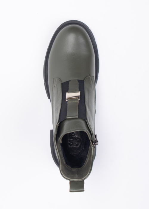 Molly Bessa aulinukai