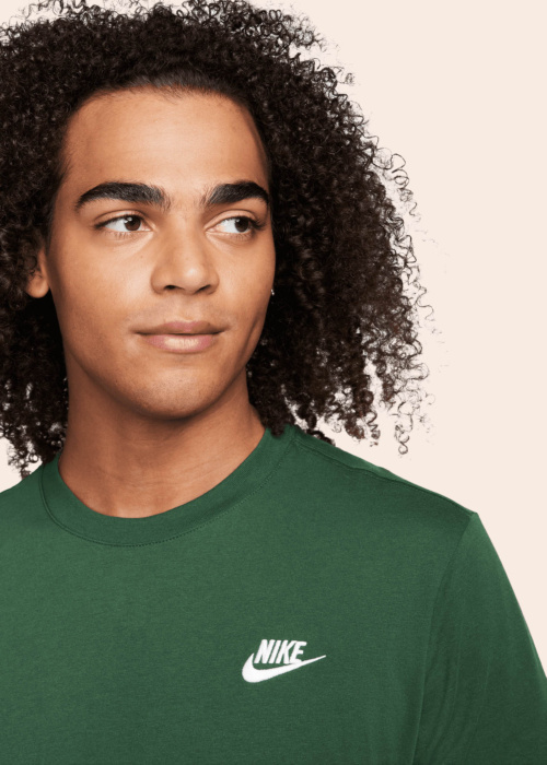 Nike marškinėliai Club