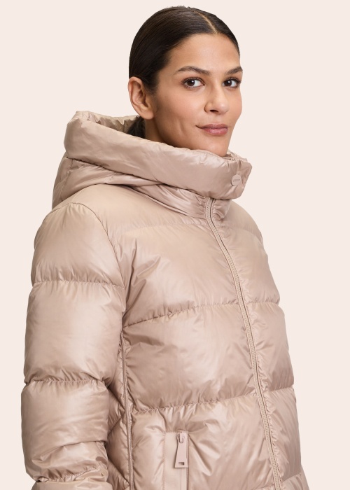 Betty Barclay pūkinis paltas