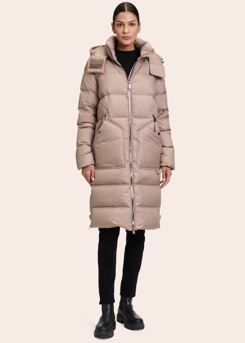 Betty Barclay pūkinis paltas