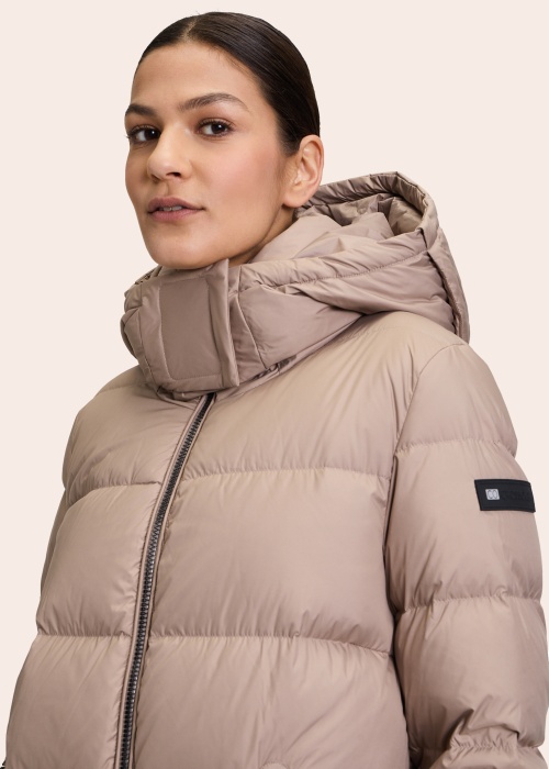 Betty Barclay pūkinis paltas