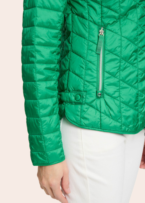 Betty Barclay pavasario-rudens striukė