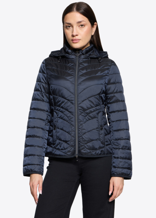 Betty Barclay pavasario-rudens striukė