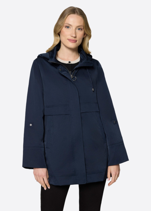 Betty Barclay pavasario-rudens striukė