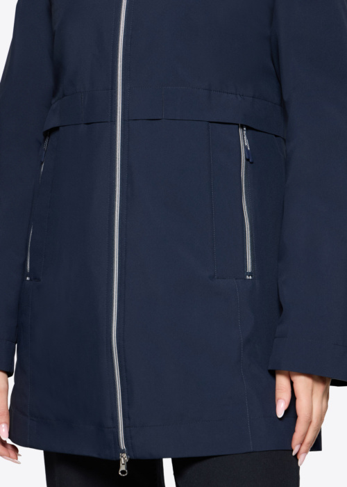 Betty Barclay pavasario-rudens striukė