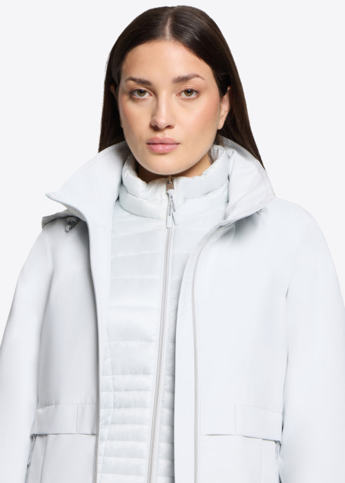 Betty Barclay pavasario-rudens striukė