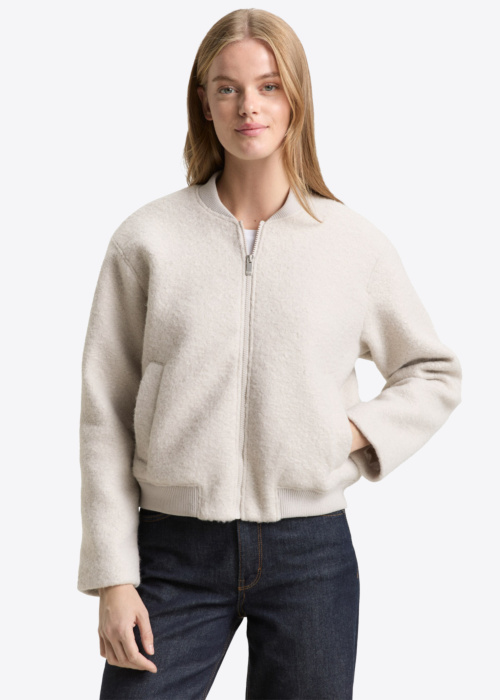 Tom Tailor bomber striukė