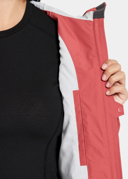 Didriksons pavasario-rudens striukė Slėpti