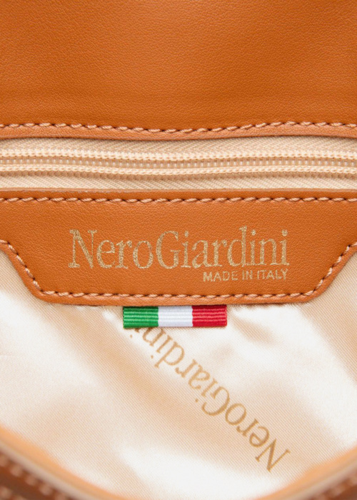 NeroGiardini rankinė