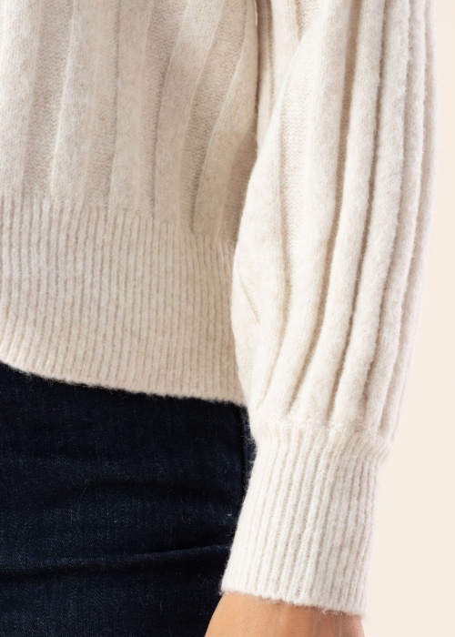 Vila megztinis Tycia