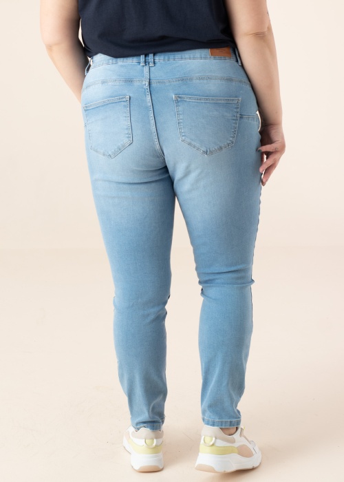 Vero Moda Curve džinsai Sela