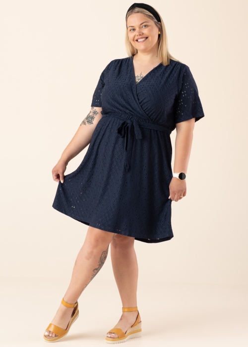 Vila Evoked suknelė Kawa