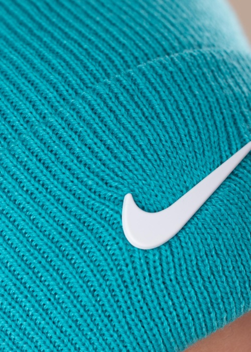 Nike žieminė kepurė Peak Swsh