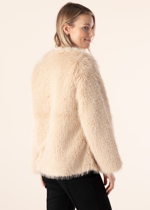 Molly Bracken kailis