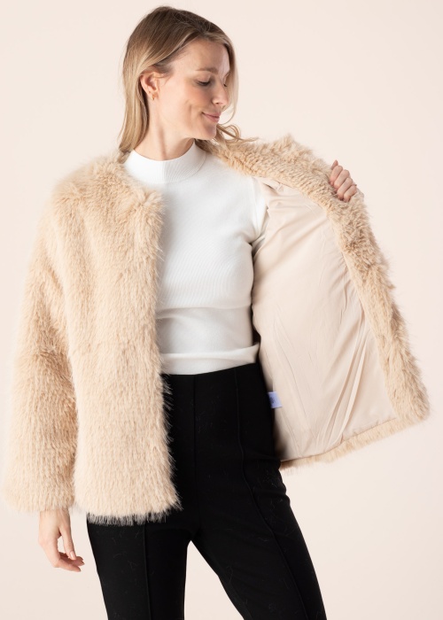 Molly Bracken kailis