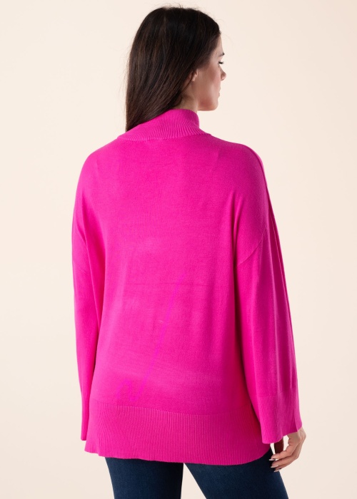 b.young megztinis Pimba1