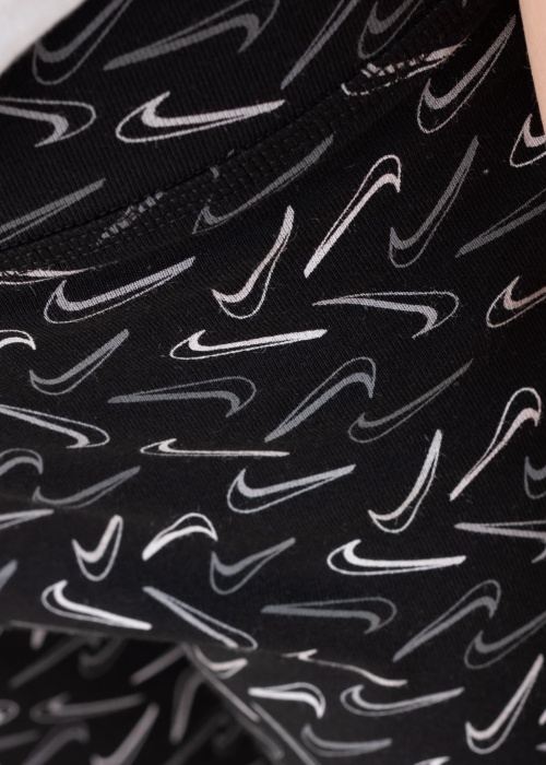 Nike tamprės Nsw Essntl Logotipas