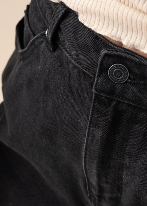 Vero Moda šortai Uri