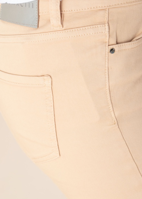 Diverse kelnės Trate