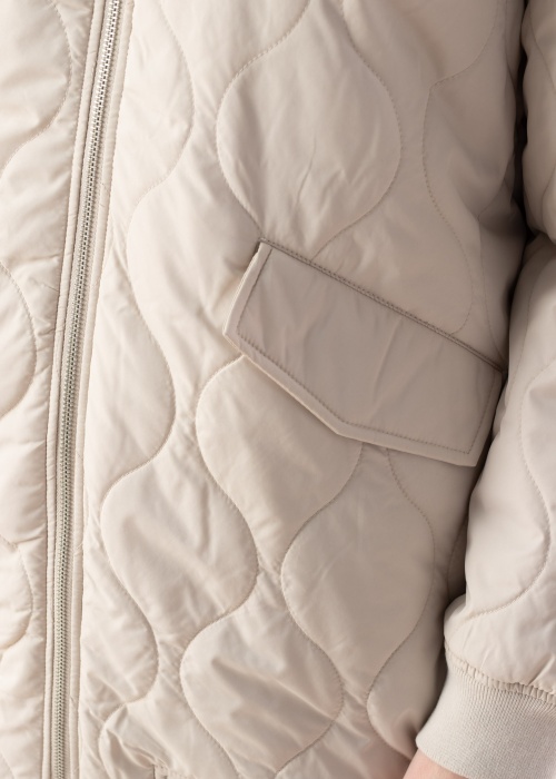 Only pavasario-rudens striukė Tina