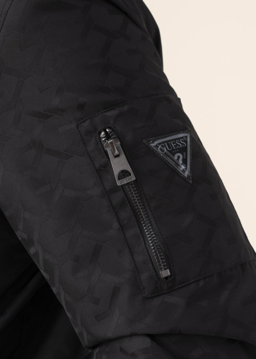 Guess Striukės-bomberiai