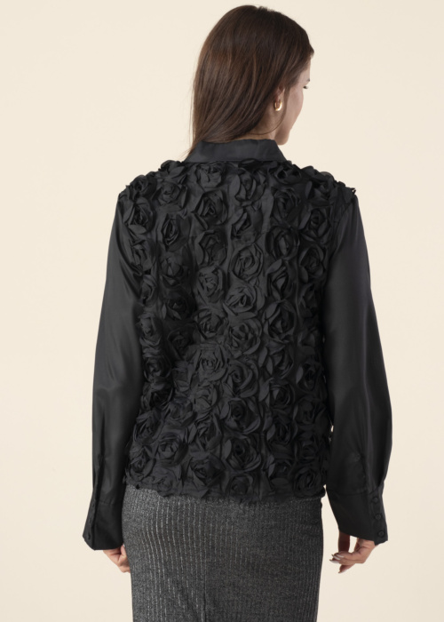 YAS oficiali palaidinė Rosiva