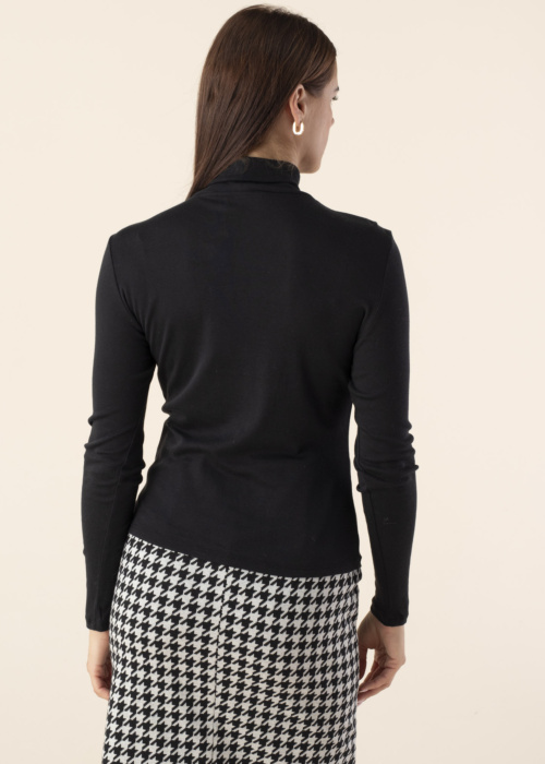 Vila palaidinė aukštu kaklu Jolini