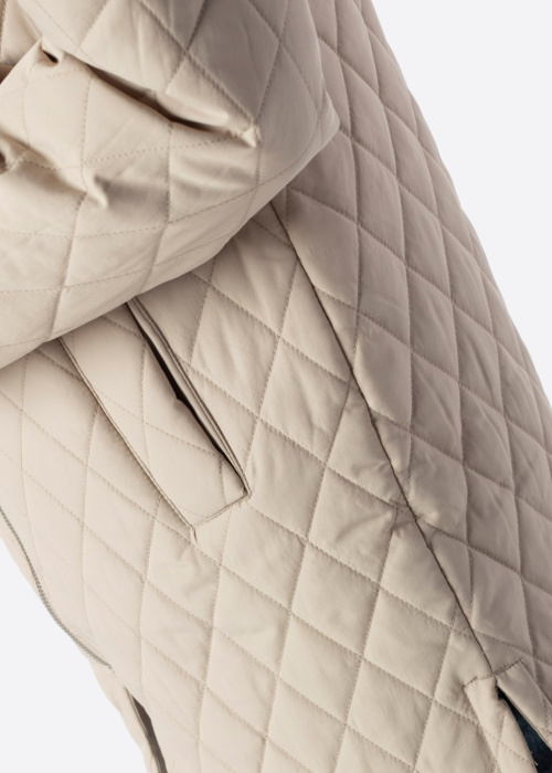 b.young pavasario-rudens striukė Betio