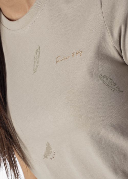 Only marškinėliai Kita