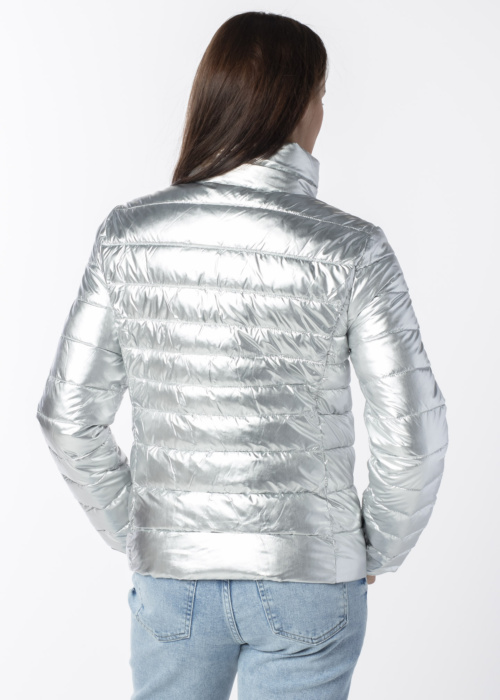 Only pavasario-rudens striukė Pearl