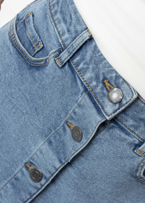 Noisy May sijonas Ronnie