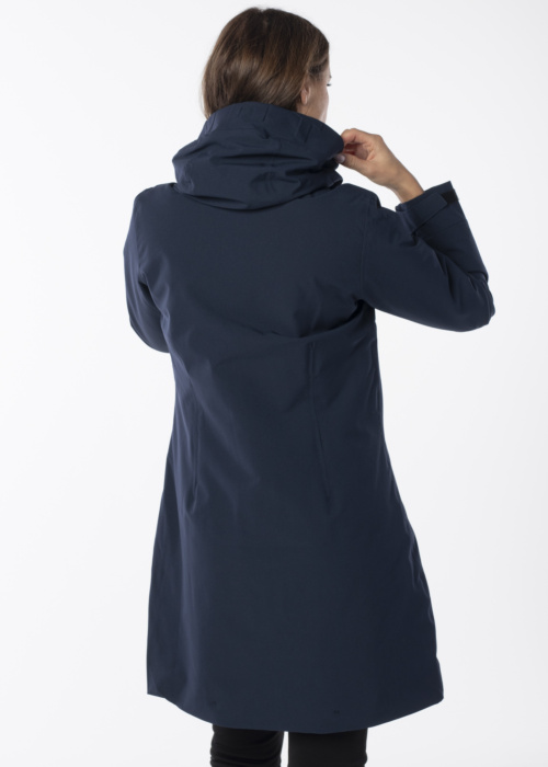 Luhta pavasario-rudens parka Iskola