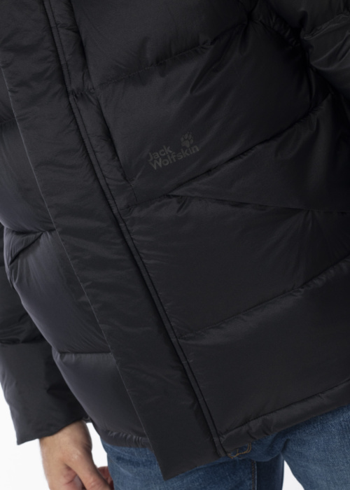 Jack Wolfskin pūkinė striukė