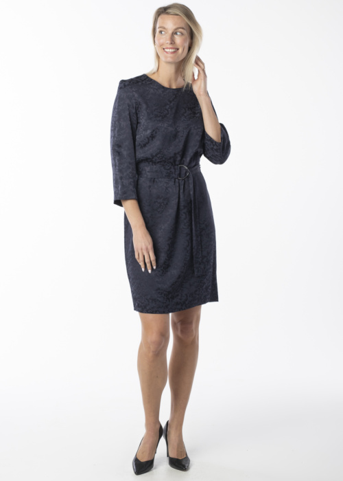 Kairi Vilderson suknelė