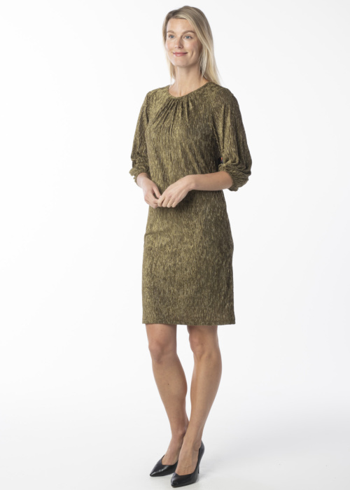 Kairi Vilderson suknelė