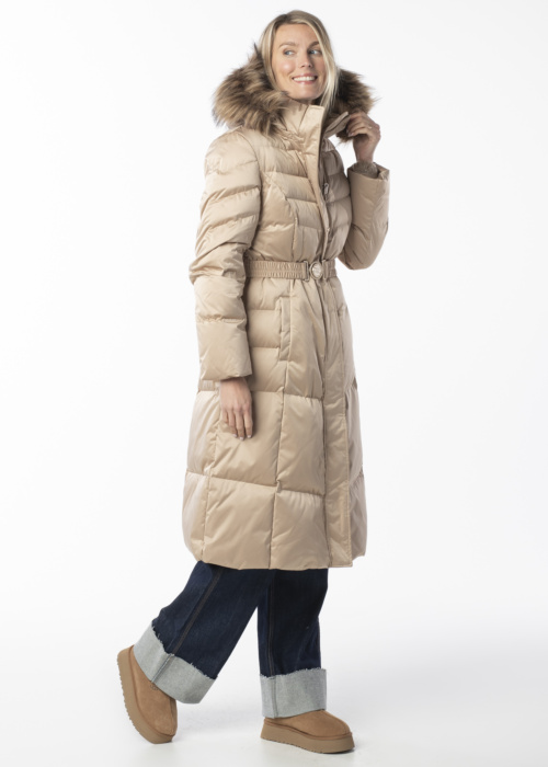 Guess pūkinis paltas Marina