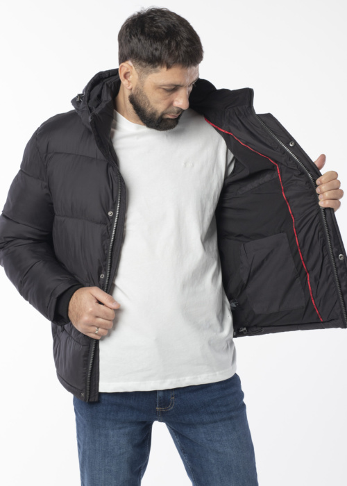 Guess žieminė striukė