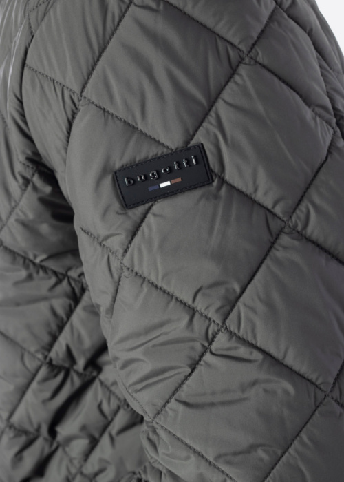 Bugatti pavasario-rudens striukė