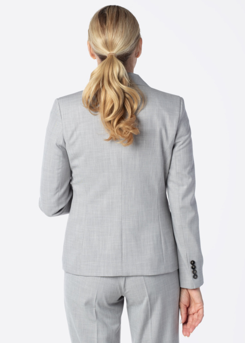 Kairi Vilderson švarkas