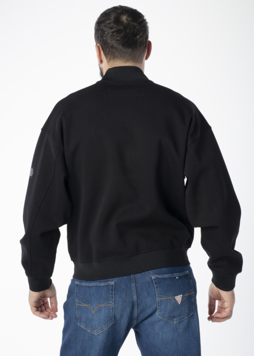 Guess pavasario-rudens striukė Logotipas