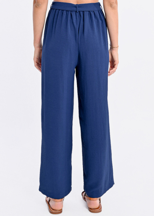 Molly Bracken kelnės