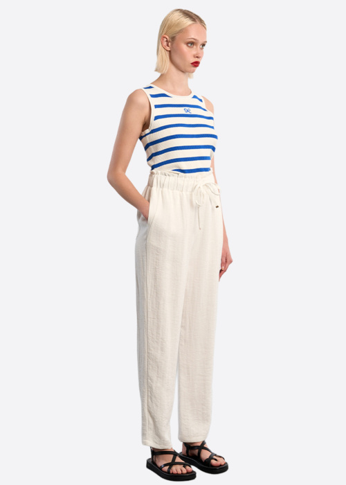 Lili Sidonio kelnės