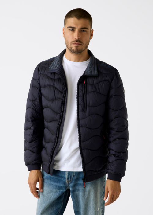 Guess pavasario-rudens striukė Quilted