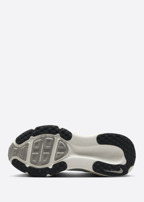 Nike bėgimo bateliai Vomero 18