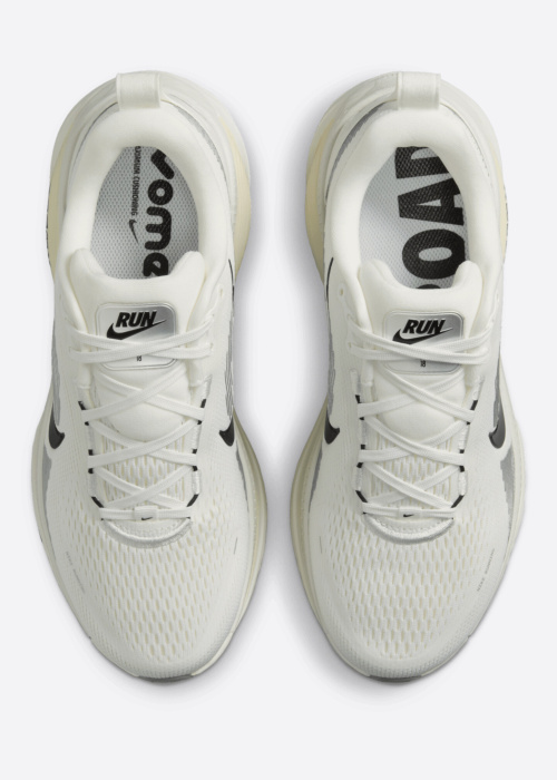 Nike bėgimo bateliai Vomero 18