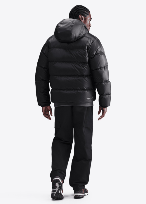 Nike pūkinė striukė