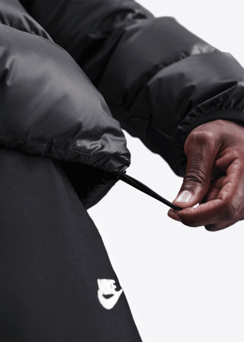 Nike pūkinė striukė