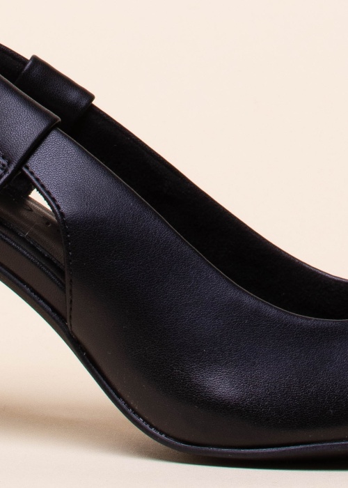 Marco Tozzi bateliai